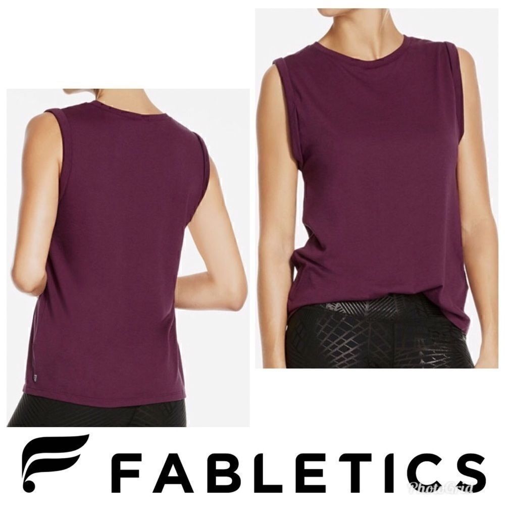Fabletics McKinney tee. New
